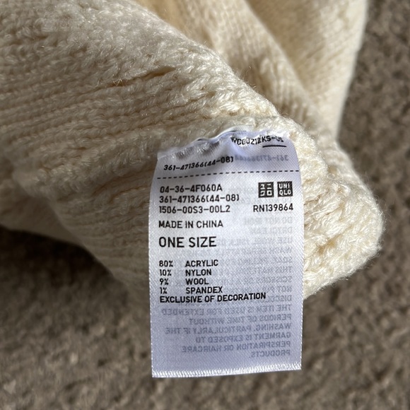 JW Anderson x UniQlo beanie - Picture 4 of 4